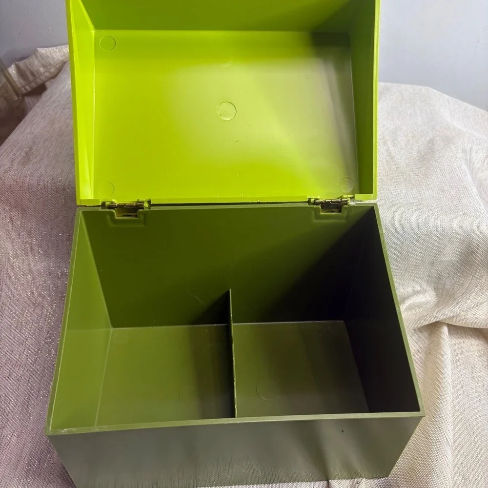 Vintage Betty Crocker Recipe Card Library Box Green Plastic Organizer Storage